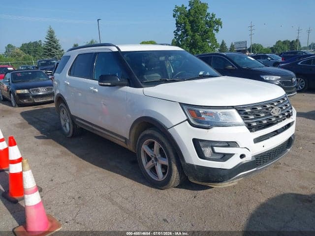 2017 FORD EXPLORER XLT - 1