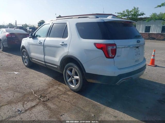 2017 FORD EXPLORER XLT 3