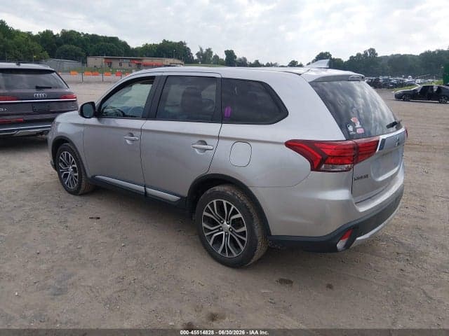 2018 MITSUBISHI OUTLANDER SE 3