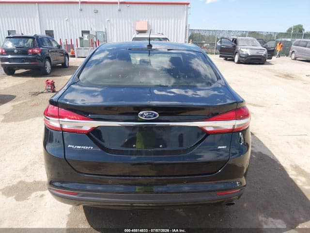 2018 FORD FUSION SE 16