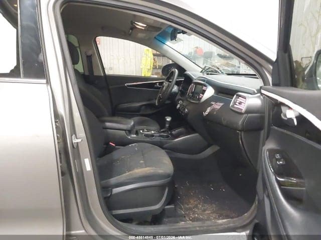 2019 KIA SORENTO 3.3L LX 5
