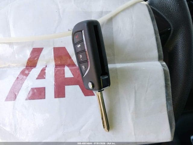 2024 TOYOTA COROLLA LE 11