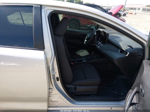 2024 TOYOTA COROLLA LE 5