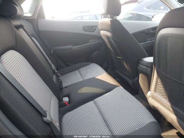 2018 HYUNDAI KONA SE 8