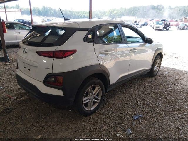 2021 HYUNDAI KONA SE 4