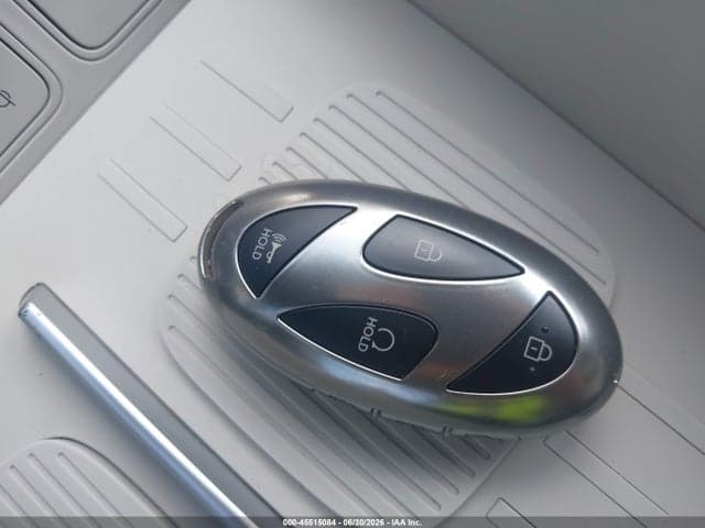 2024 HYUNDAI SANTA FE LIMITED 11