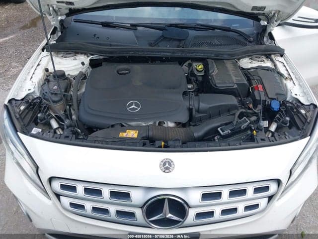 2020 MERCEDES-BENZ GLA 250 4MATIC 10