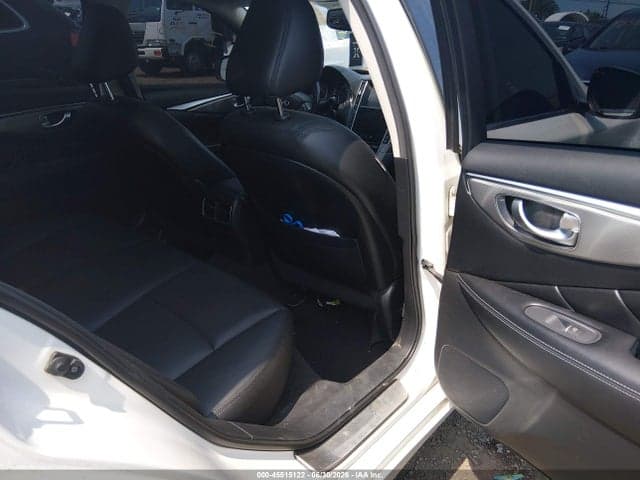 2017 INFINITI Q50 3.0T PREMIUM 8
