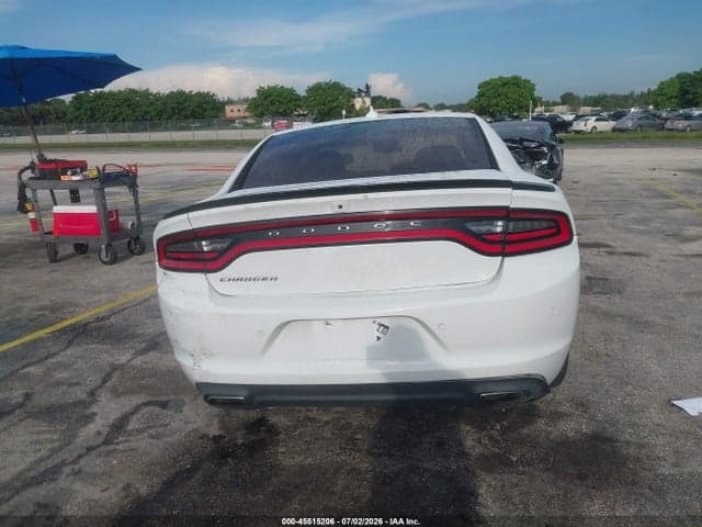 2018 DODGE CHARGER R/T RWD 17