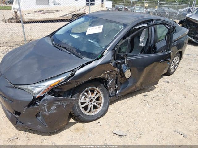 2018 TOYOTA PRIUS THREE 6