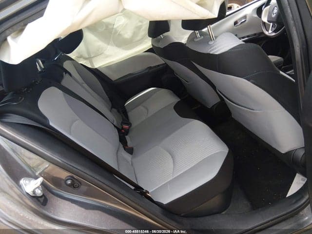 2018 TOYOTA PRIUS THREE 8
