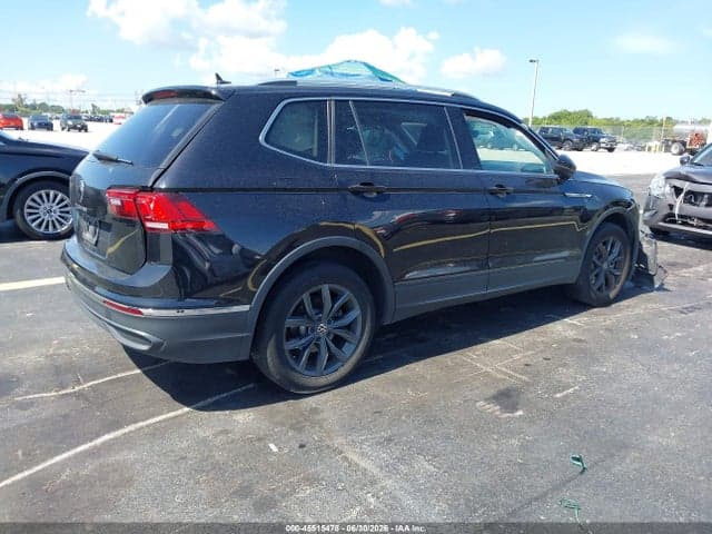 2023 VOLKSWAGEN TIGUAN 2.0T SE 4