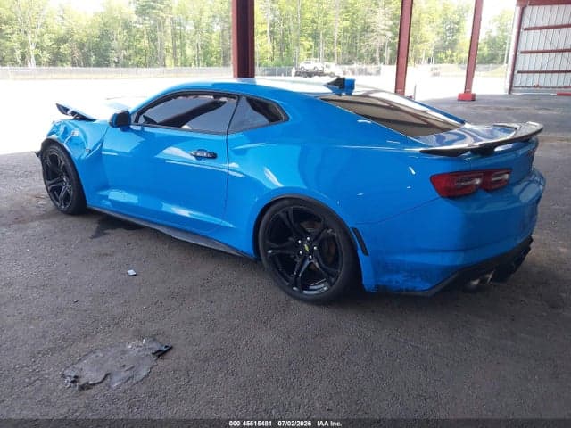 2023 CHEVROLET CAMARO LT1 3