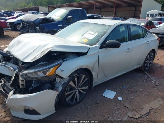 2020 NISSAN ALTIMA SR FWD 2