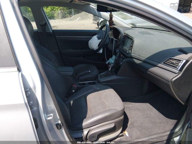 2017 HYUNDAI ELANTRA LIMITED 5