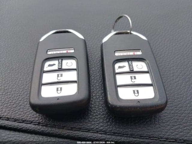 2020 HONDA PILOT AWD TOURING 8 PASSENGER 11