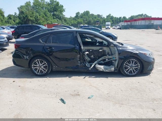 2022 KIA FORTE GT-LINE 14