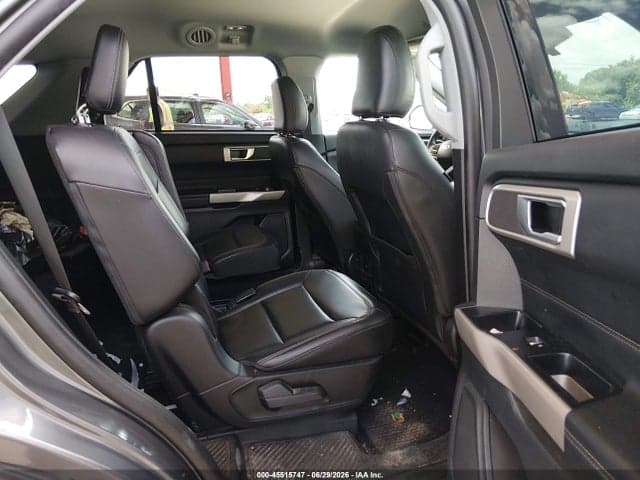 2023 FORD EXPLORER XLT 8