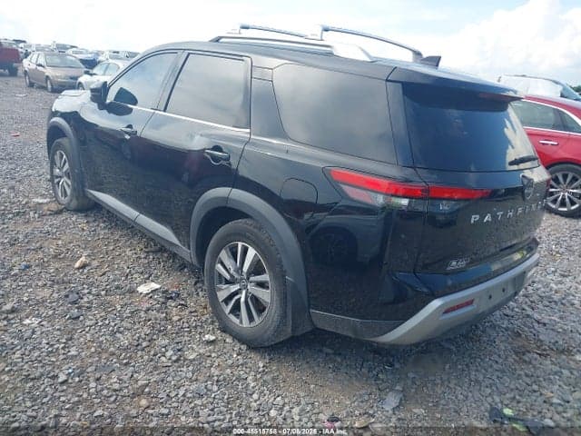 2022 NISSAN PATHFINDER SL 4WD 3