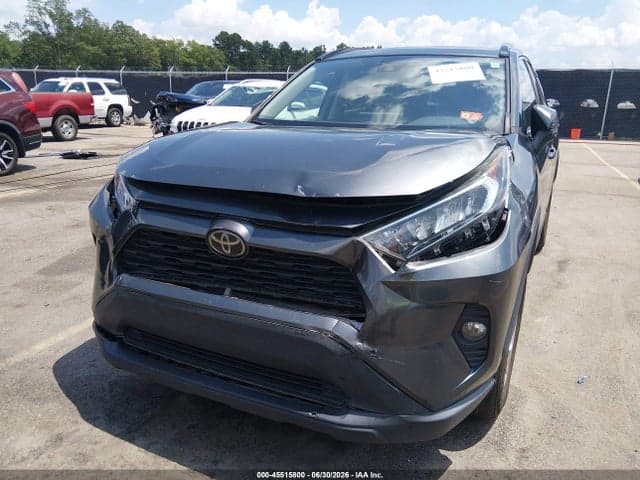 2019 TOYOTA RAV4 XLE 6