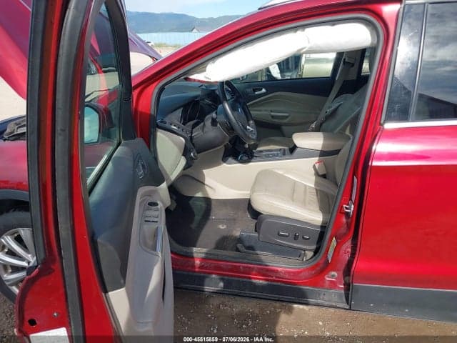 2017 FORD ESCAPE TITANIUM 5
