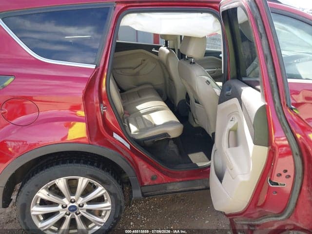 2017 FORD ESCAPE TITANIUM 8