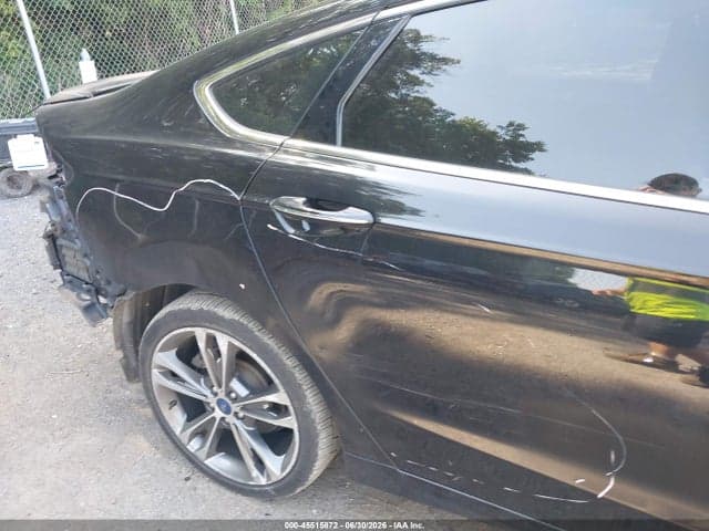 2020 FORD FUSION TITANIUM 19