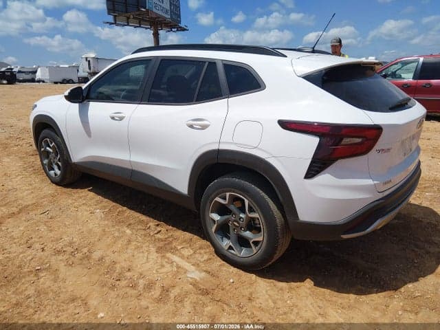 2025 CHEVROLET TRAX FWD LT 3