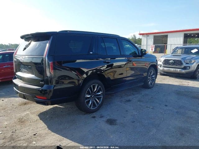 2021 CADILLAC ESCALADE SE 4