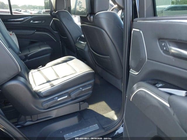 2021 CADILLAC ESCALADE SE 8