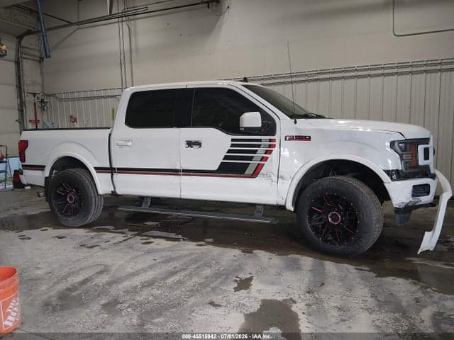 2019 FORD F-150 LARIAT 13