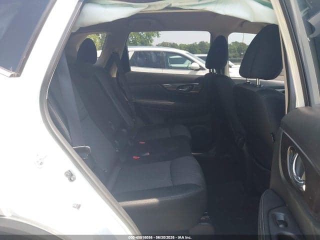 2019 NISSAN ROGUE SV 8