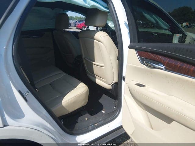 2017 CADILLAC XT5 LUXURY 8