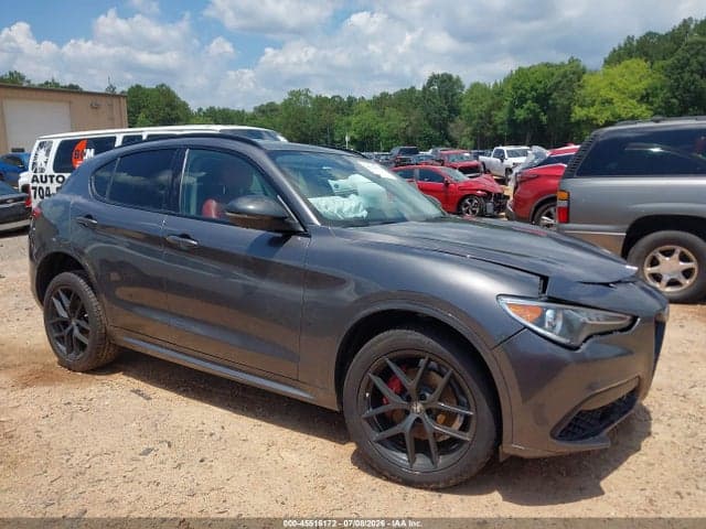 2021 ALFA ROMEO STELVIO TI AWD 1