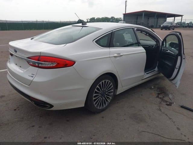 2017 FORD FUSION SE 4