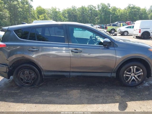 2018 TOYOTA RAV4 LE 13