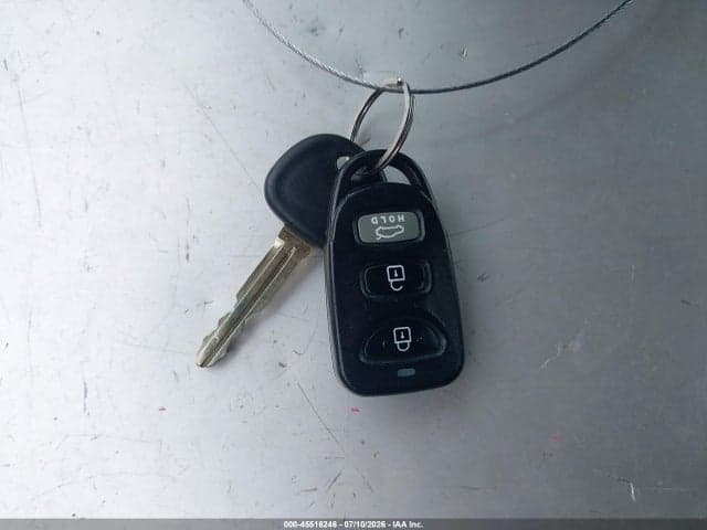 2017 HYUNDAI ELANTRA SE 11