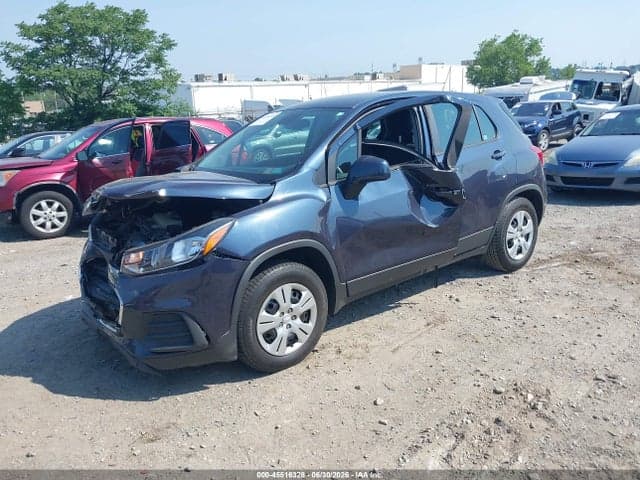 2019 CHEVROLET TRAX LS 2