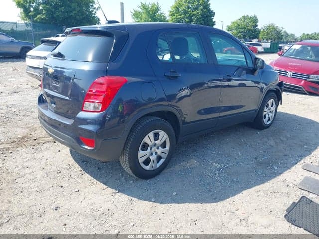 2019 CHEVROLET TRAX LS 4