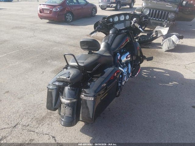 2018 HARLEY-DAVIDSON FLHX STREET GLIDE 3