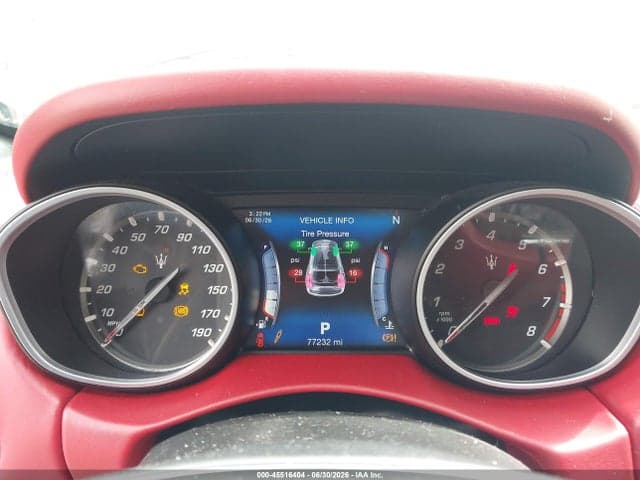 2017 MASERATI LEVANTE 7