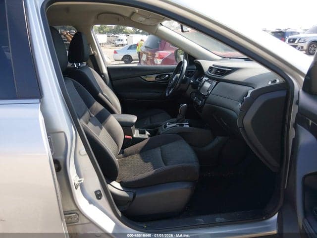 2017 NISSAN ROGUE SV 5