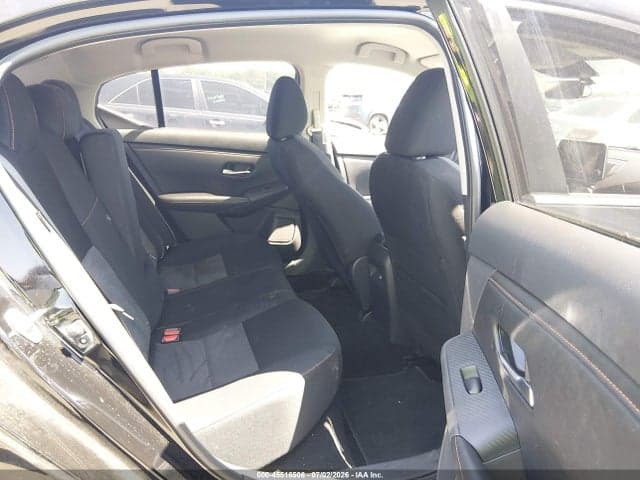 2023 NISSAN SENTRA SR XTRONIC CVT 8