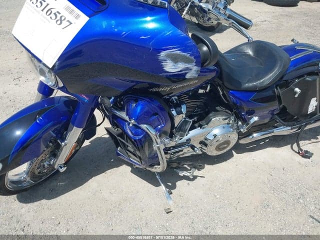 2017 HARLEY-DAVIDSON FLHXSE CVO STREET GLIDE 14