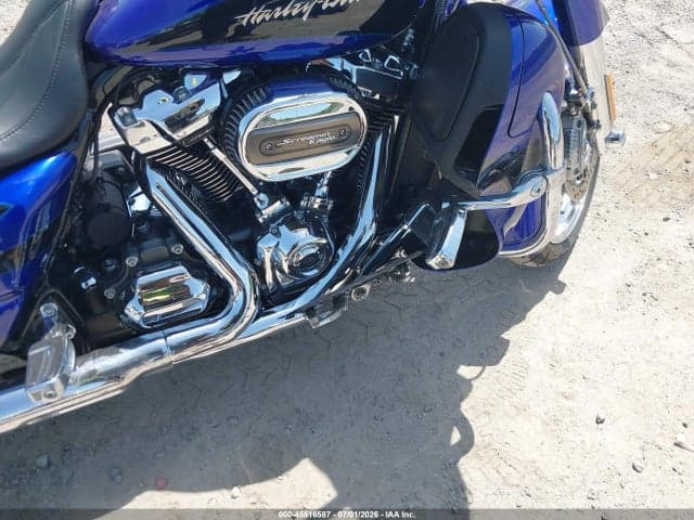 2017 HARLEY-DAVIDSON FLHXSE CVO STREET GLIDE 17