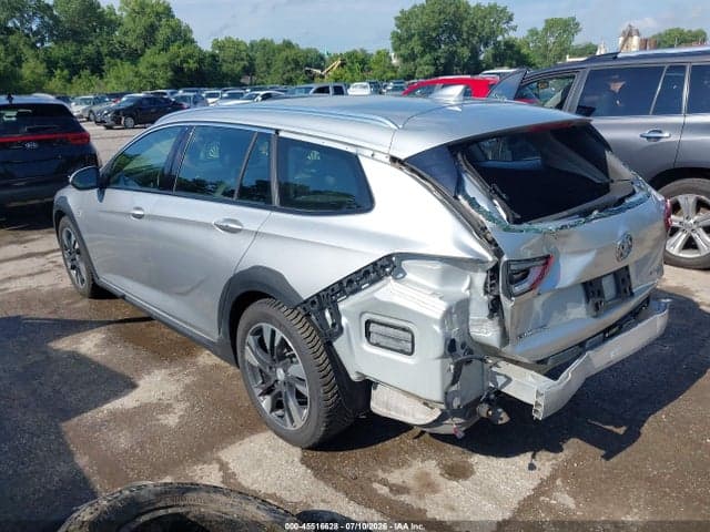 2018 BUICK REGAL TOURX ESSENCE 3