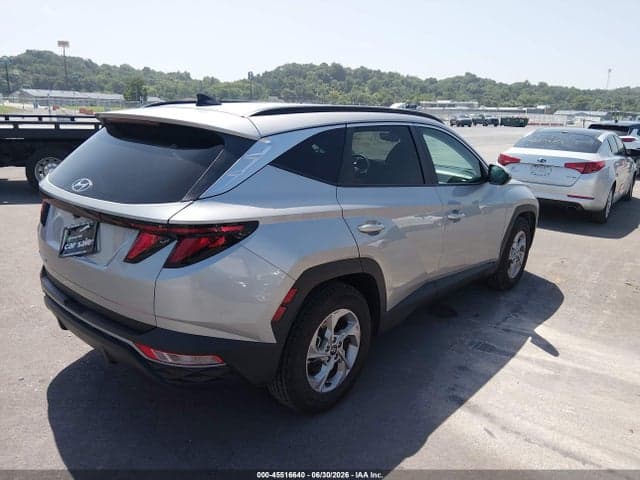 2024 HYUNDAI TUCSON SEL 4