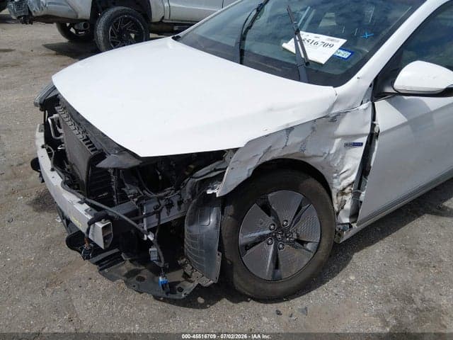 2020 HYUNDAI IONIQ HYBRID SE 6