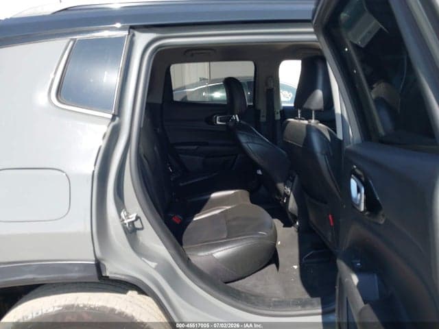 2022 JEEP COMPASS TRAILHAWK 4X4 8