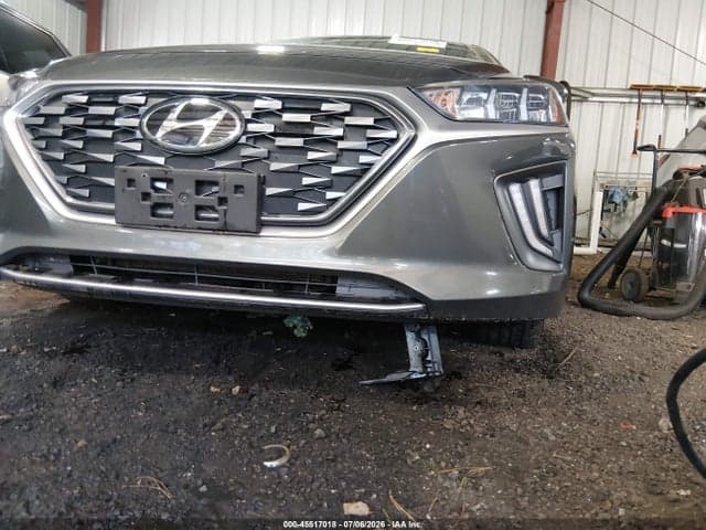 2020 HYUNDAI IONIQ HYBRID SEL 6